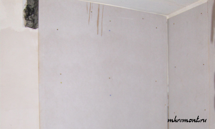Выравнивание стен перед укладкой плитки: обзор случаев, когда необходимо выравнивание стен, возможные варианты выравнивания